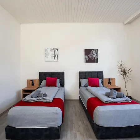 Apartmán Serviceroom24 - Space In Hoch Wlan - Smart-tv - 24-7 Check-in Und Kueche *