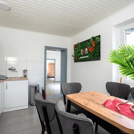 Apartmán Serviceroom24 - Space In Hoch Wlan - Smart-tv - 24-7 Check-in Und Kueche *