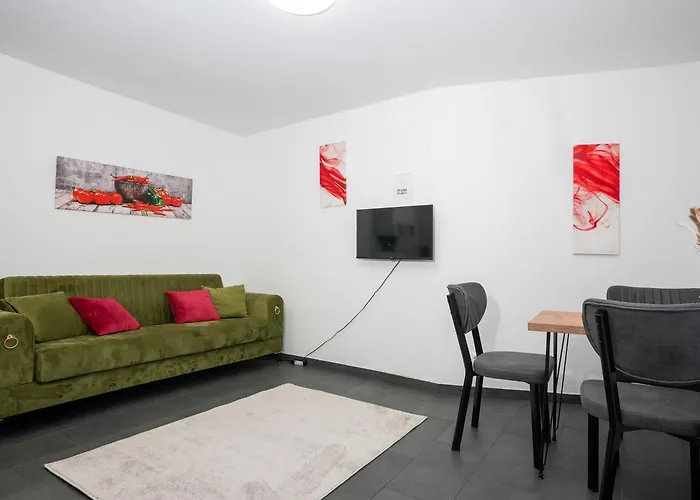 Lejlighed Serviceroom24 - Space In Hoch Wlan - Smart-tv - 24-7 Check-in Und Kueche