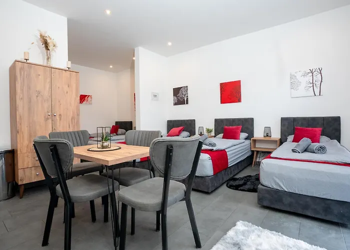 Serviceroom24 - Space In Hoch Wlan - Smart-tv - 24-7 Check-in Und Kueche Recklinghausen